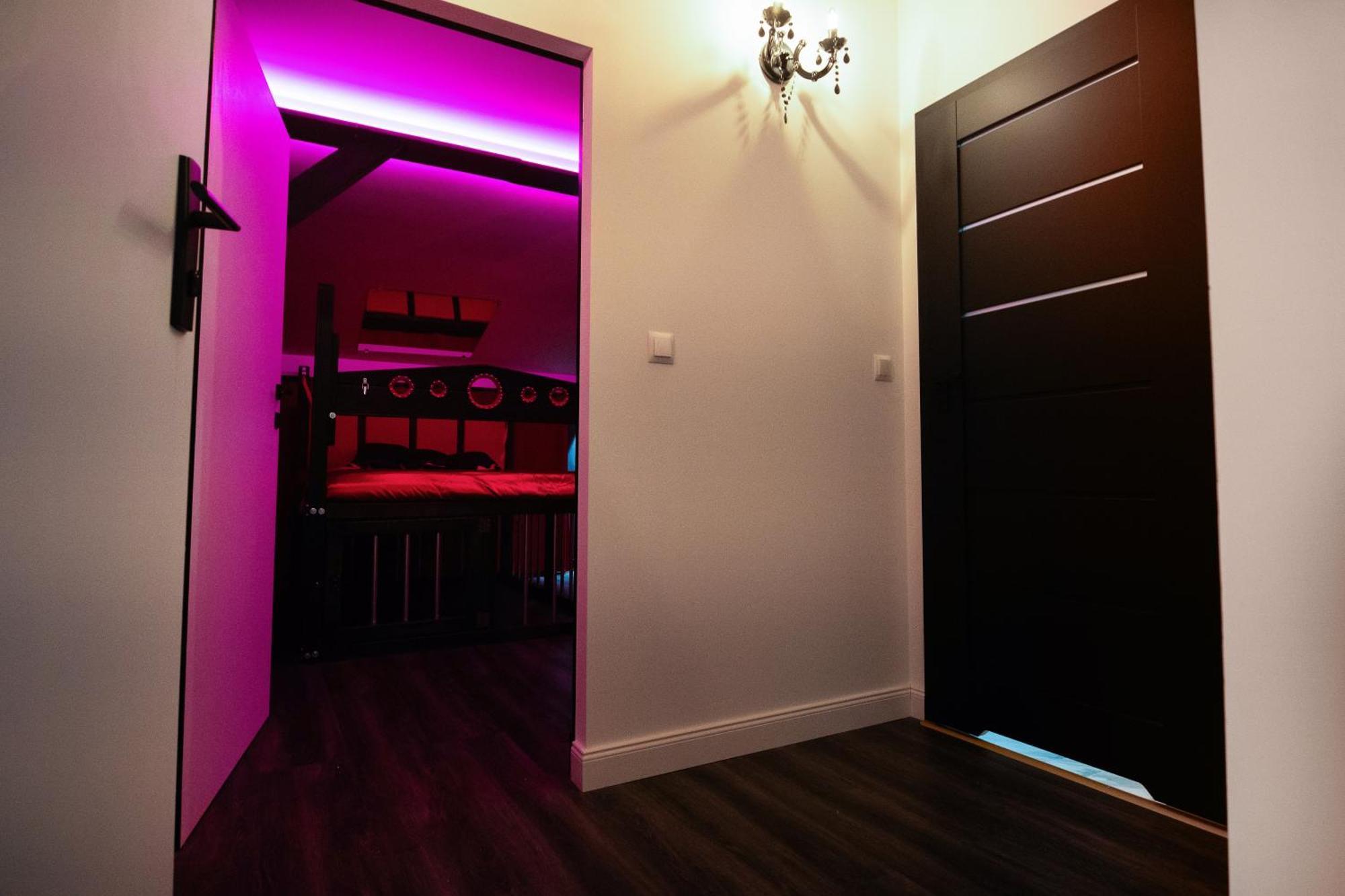 Red Palace Apartament Bdsm Bydgoszcz Exterior photo